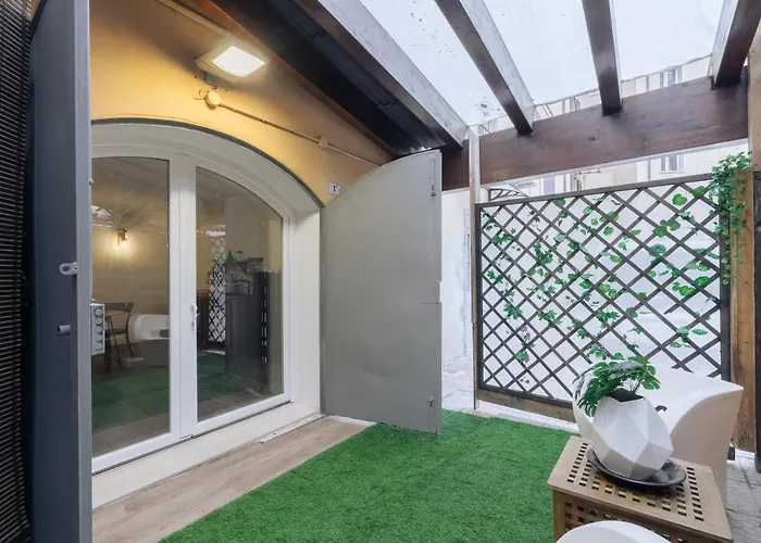 Maneki Serra 1/2d Apartmán